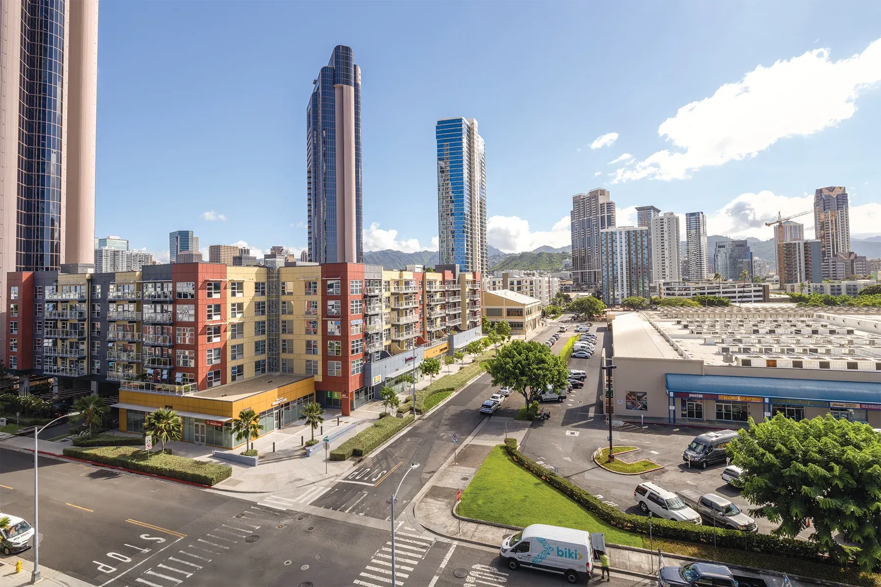 Urban Honolulu condominium towers with the Koʻolau Range in the distance